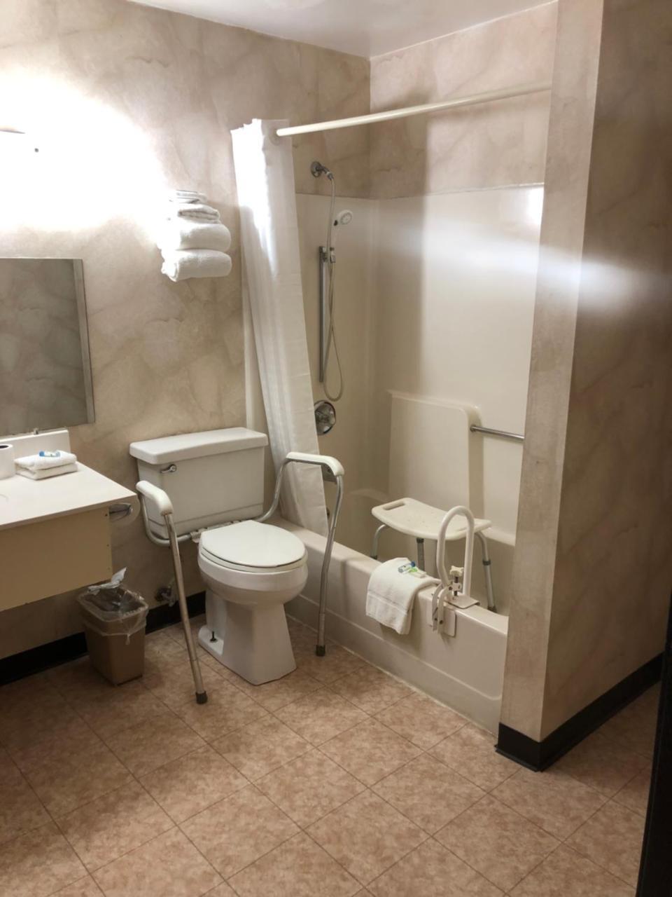 Value Inn Harrisburg-York Valley Green Esterno foto